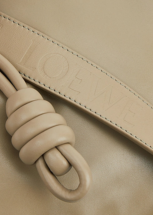 Flamenco Puffer Clutch | Loewe